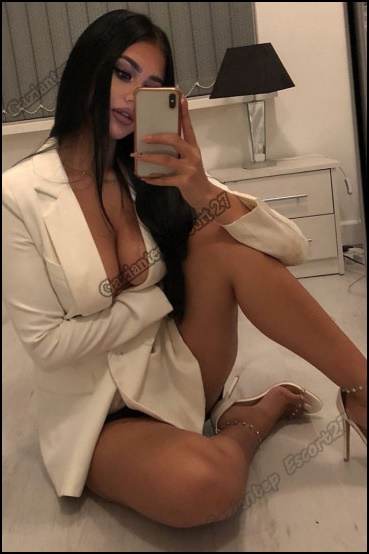 Ukraynalı Sevişmeyi Seven Escort