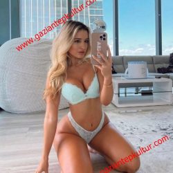 evini erkeklere açan escort